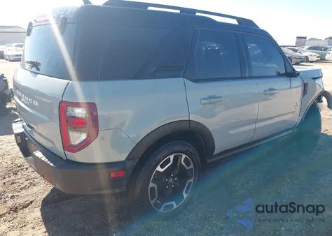 2021 Ford Bronco Sport Outer Banks z USA, uszkodzony, nr VIN 3FMCR9C61MRA59437